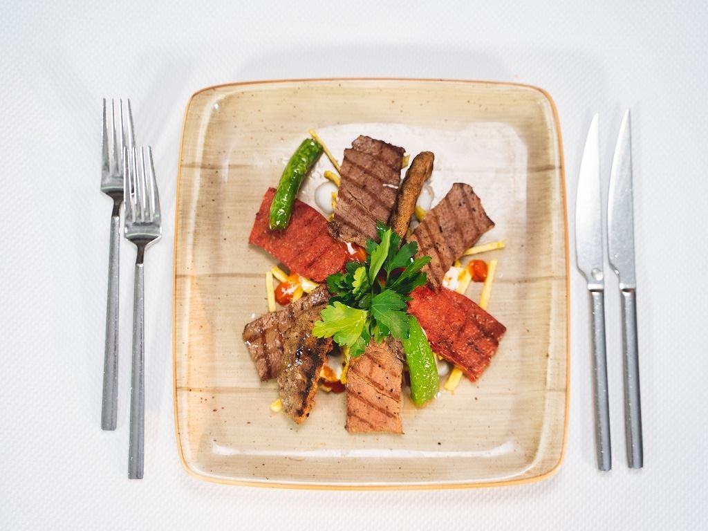 restaurants-restaurant