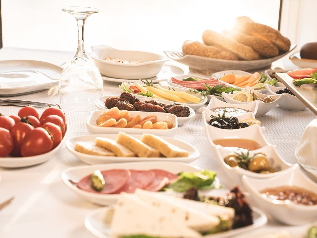 restaurants-restaurant