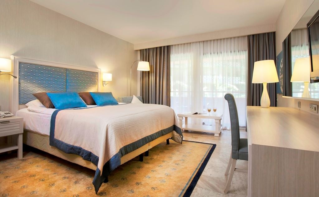 rooms-superior-family