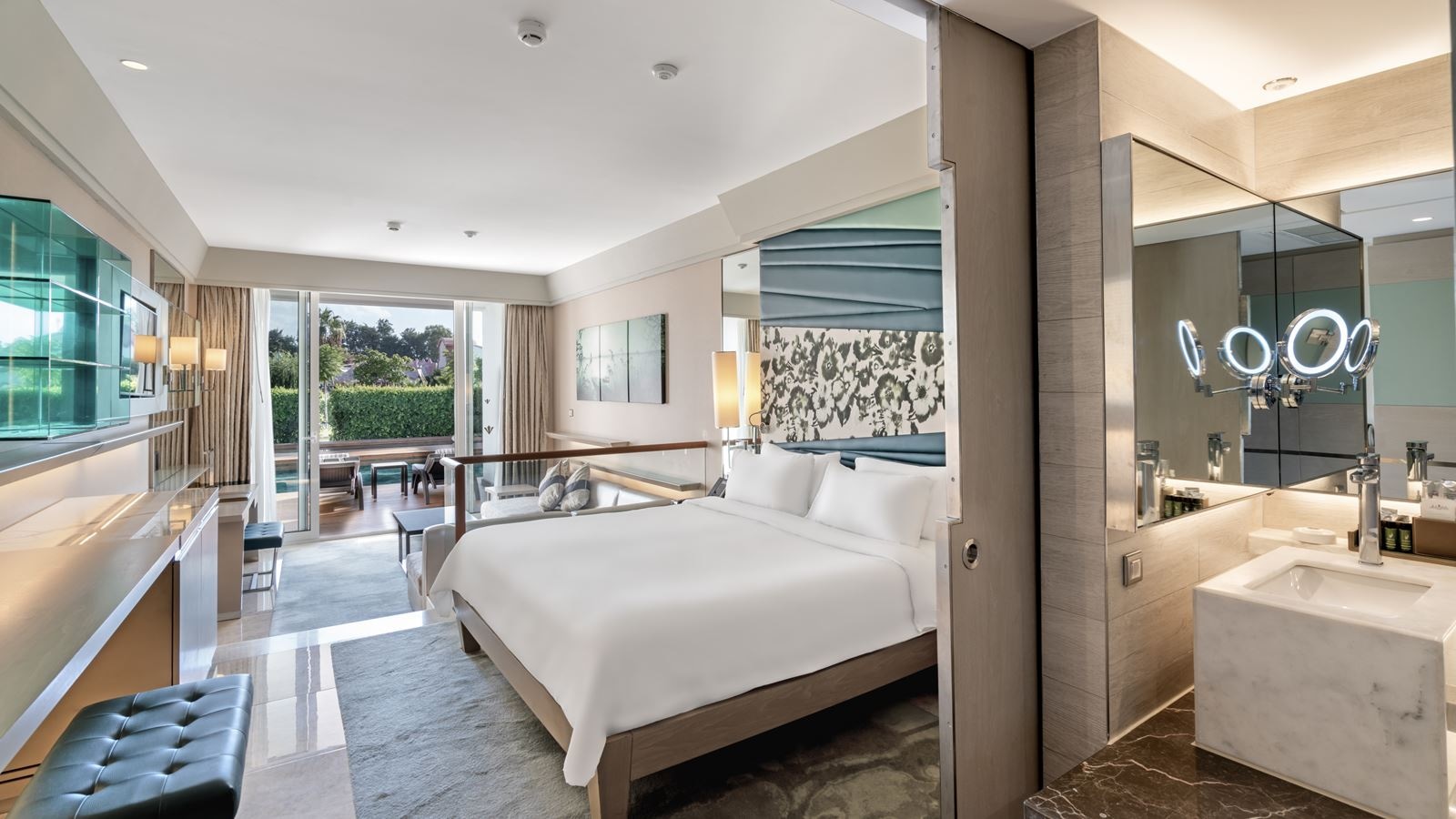 rooms-pool-suite-ground-floor