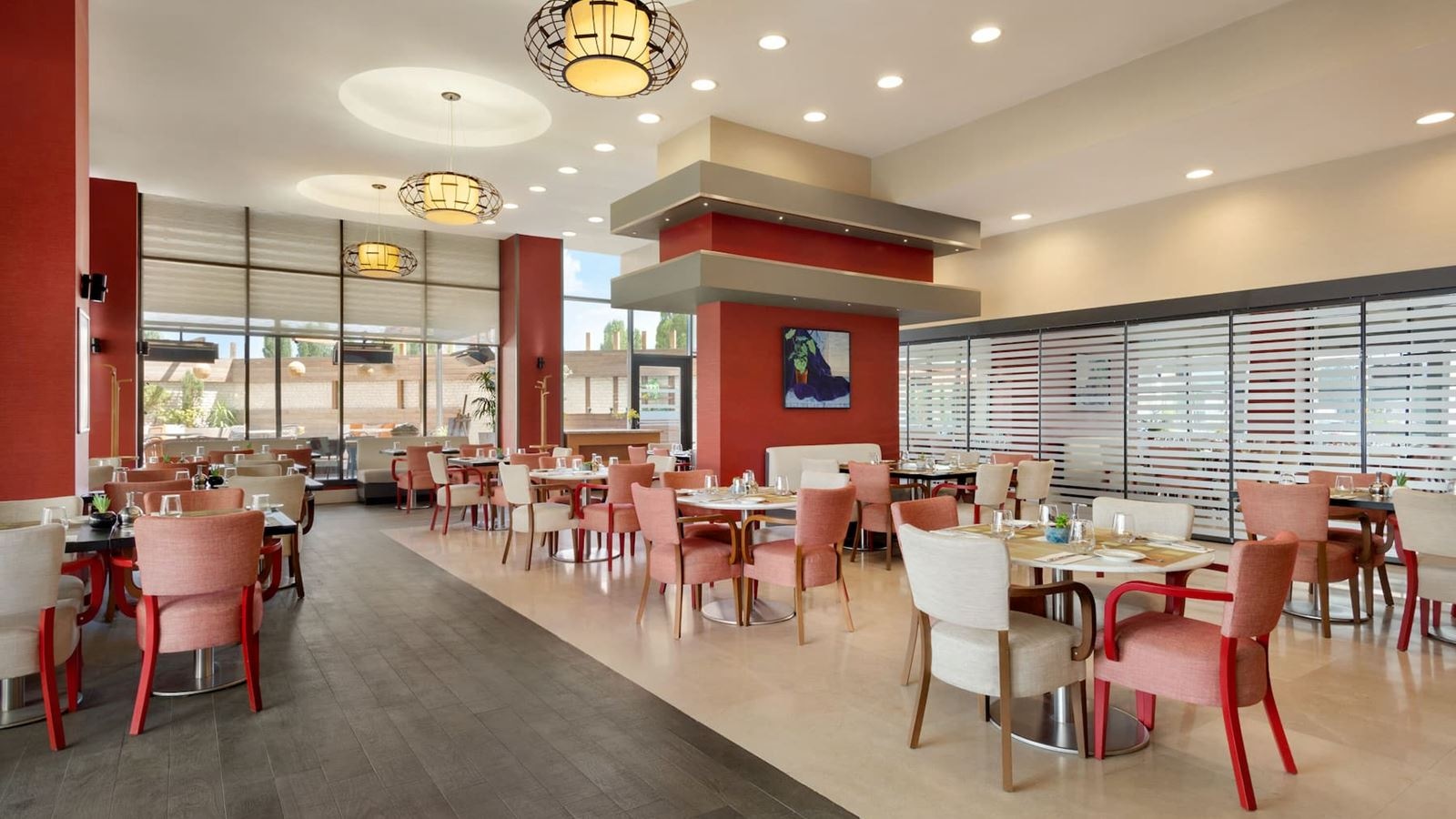 restaurants-main-restourant