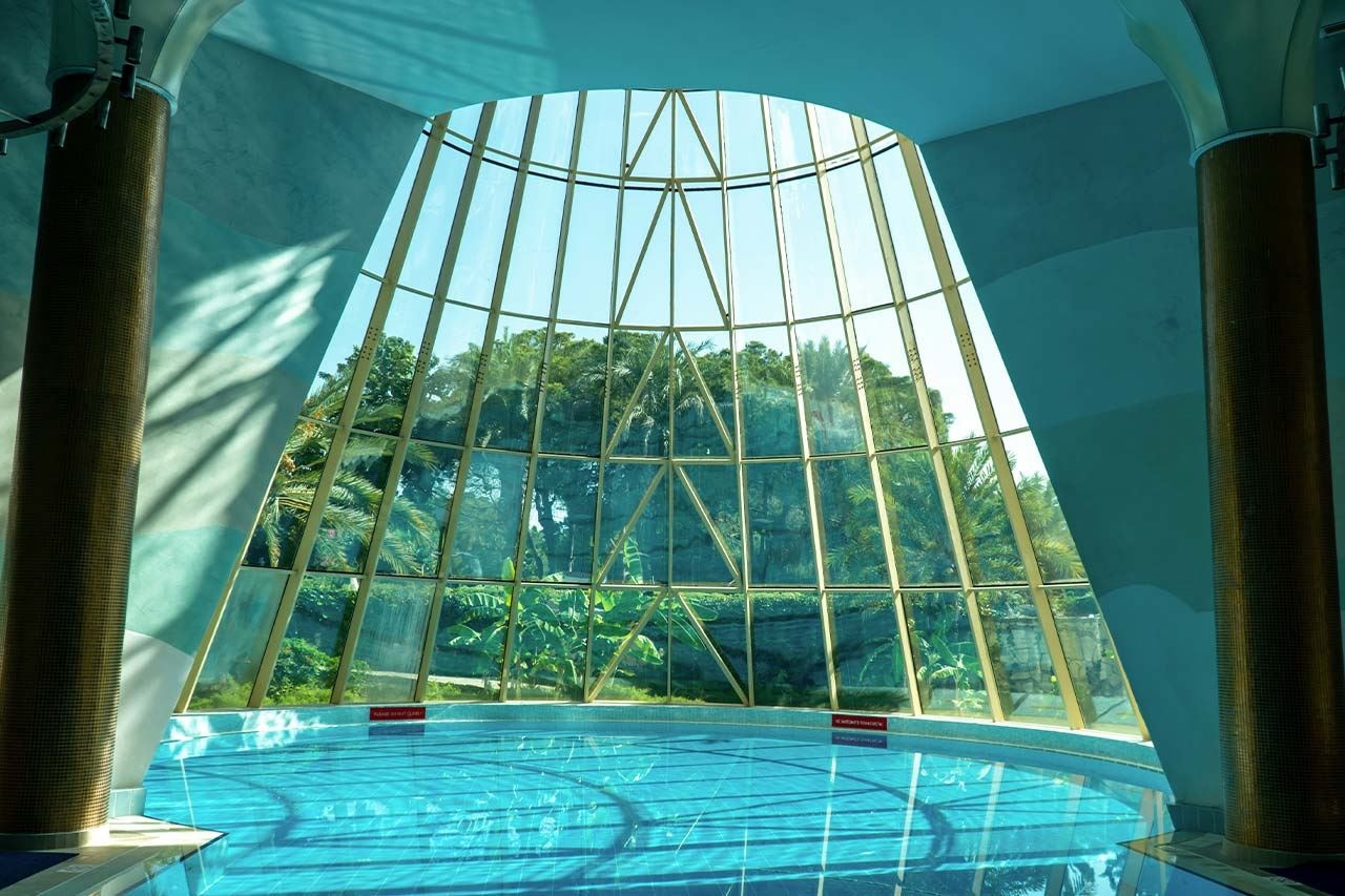 pools-indoor-pool
