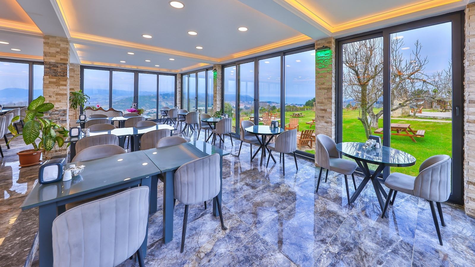 general-main-building