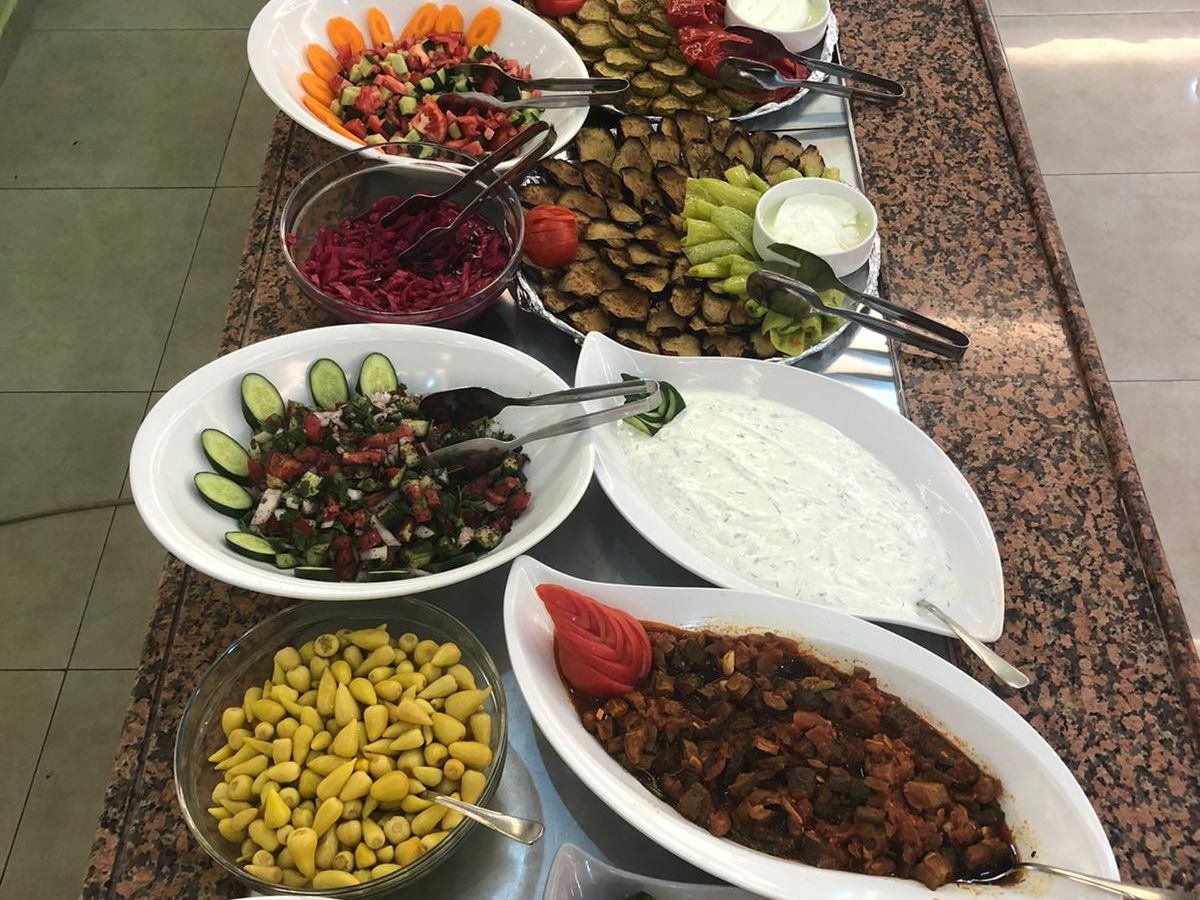 restaurants-restaurant