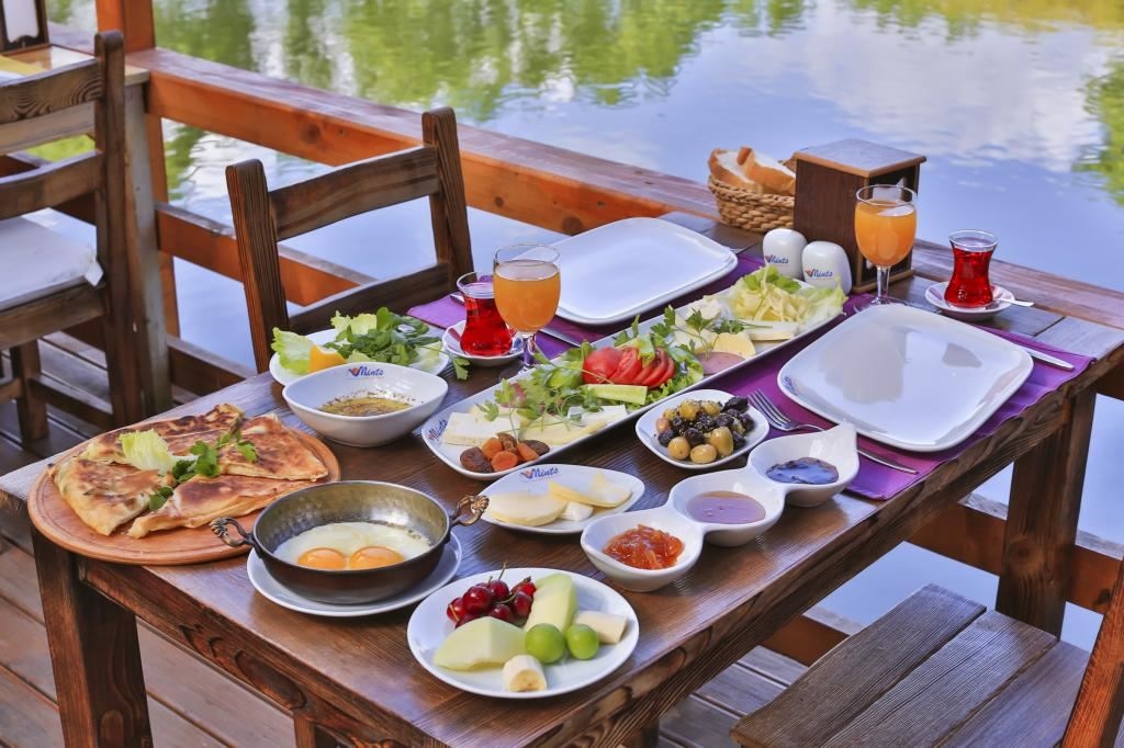 restaurants-main-restourant