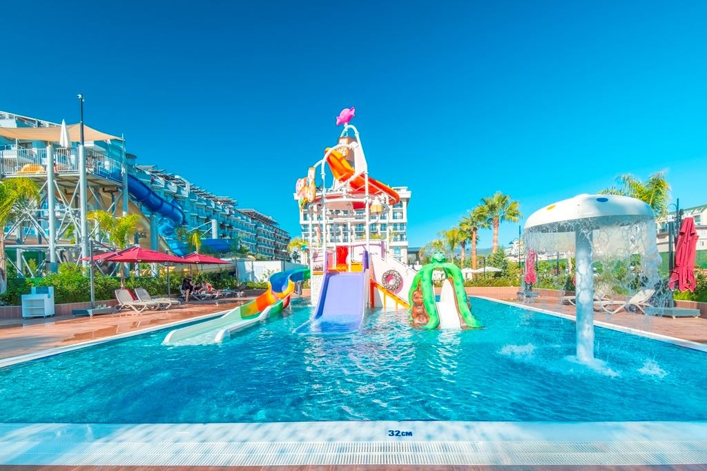 water-park-water-park