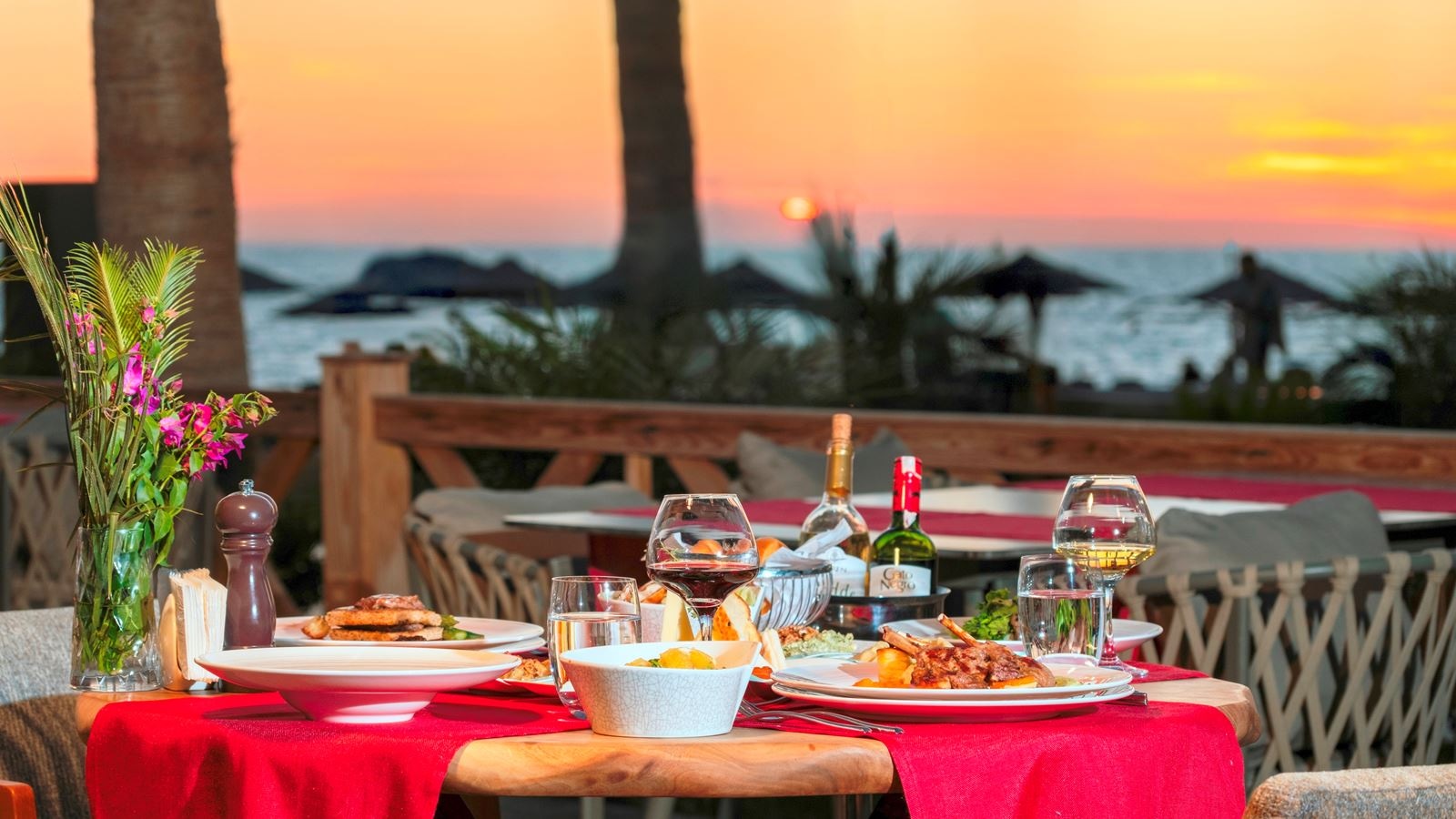 restaurants-royal-ala-carte-restaurant