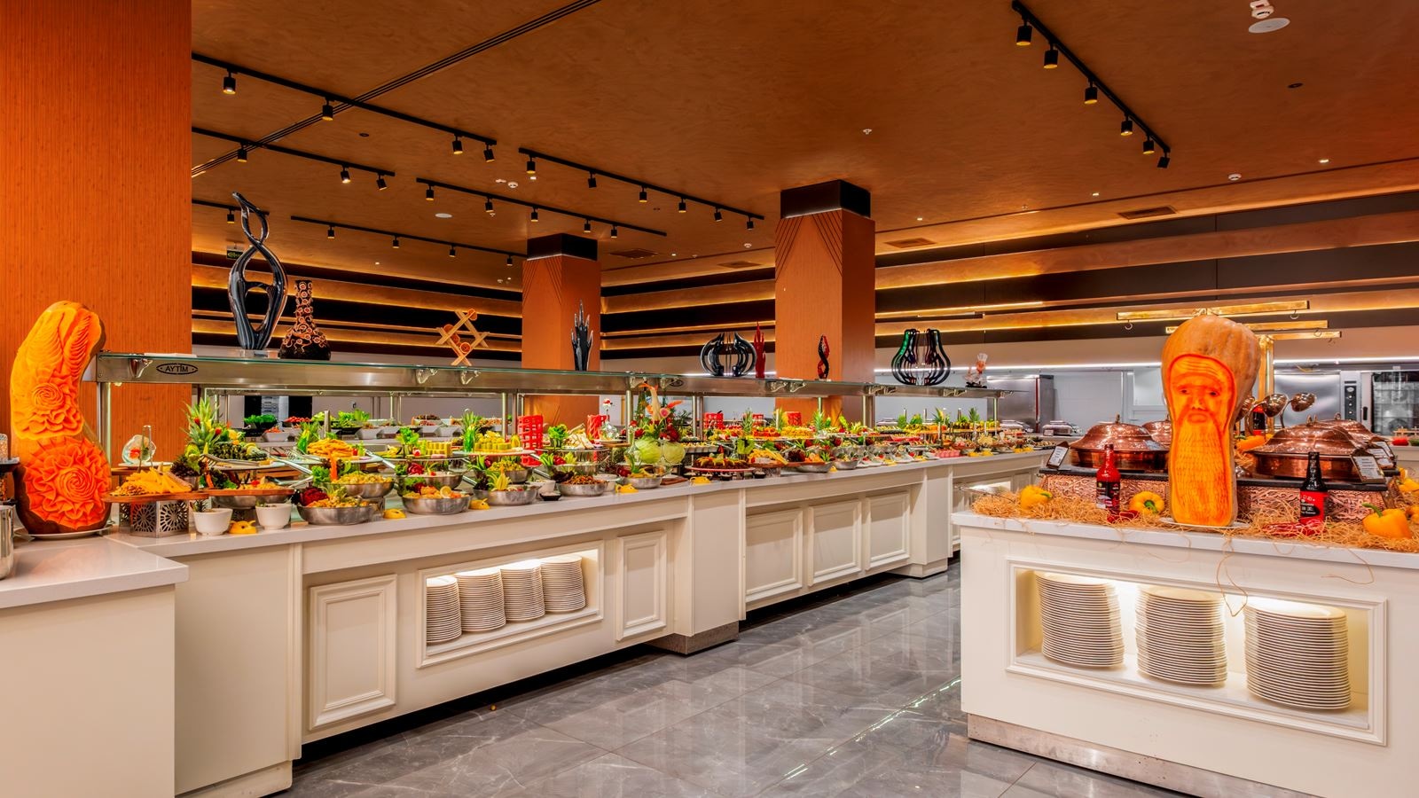 restaurants-majesty-main-restaurant