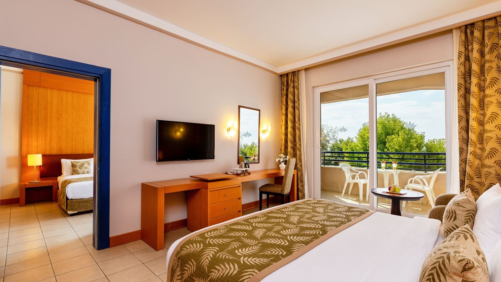 rooms-family-connection-room