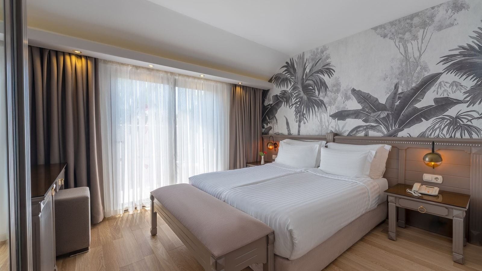 rooms-select-villa-dublex-family-room