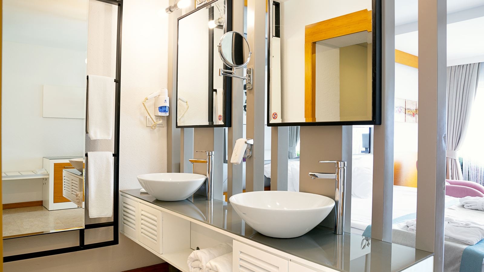 rooms-superior-sea-view