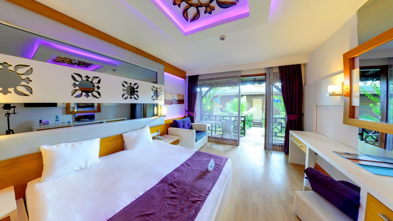 rooms-bungalow-garden-view