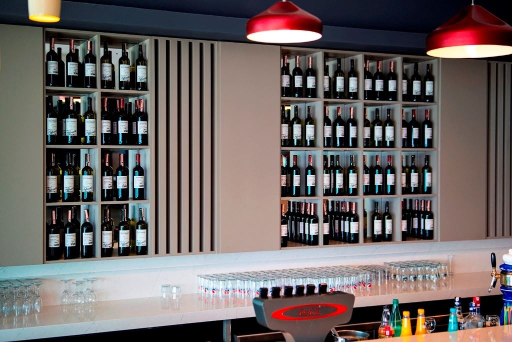 restaurants-magnolia-resturant