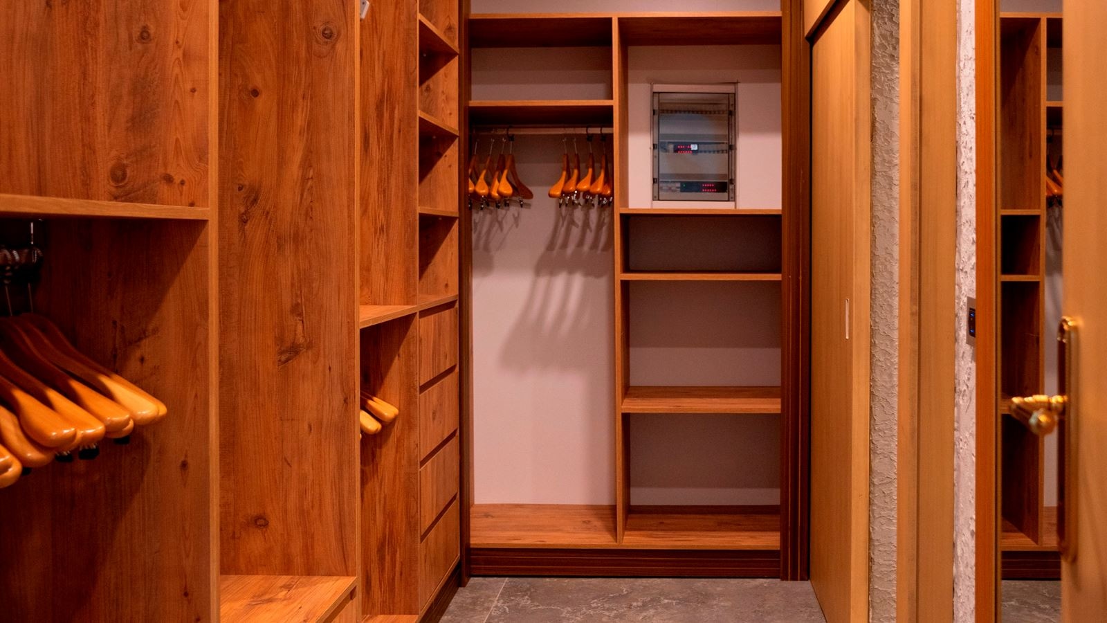 rooms-presidential-villa