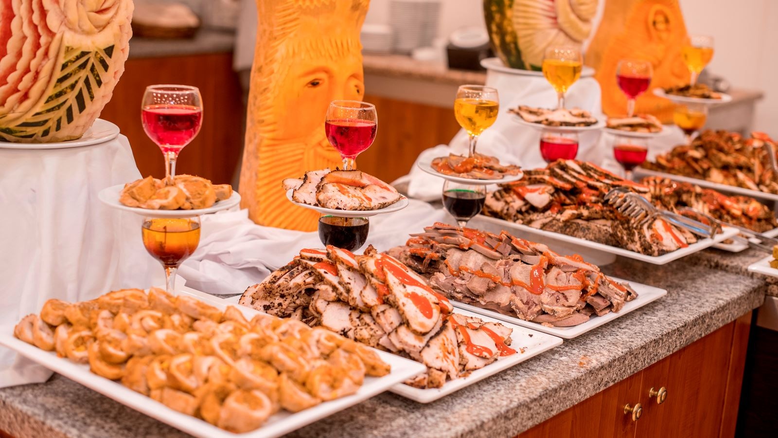 restaurants-tugra-restaurant