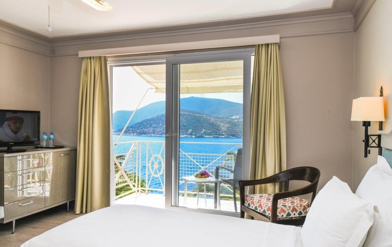 rooms-superior-room-sea-view