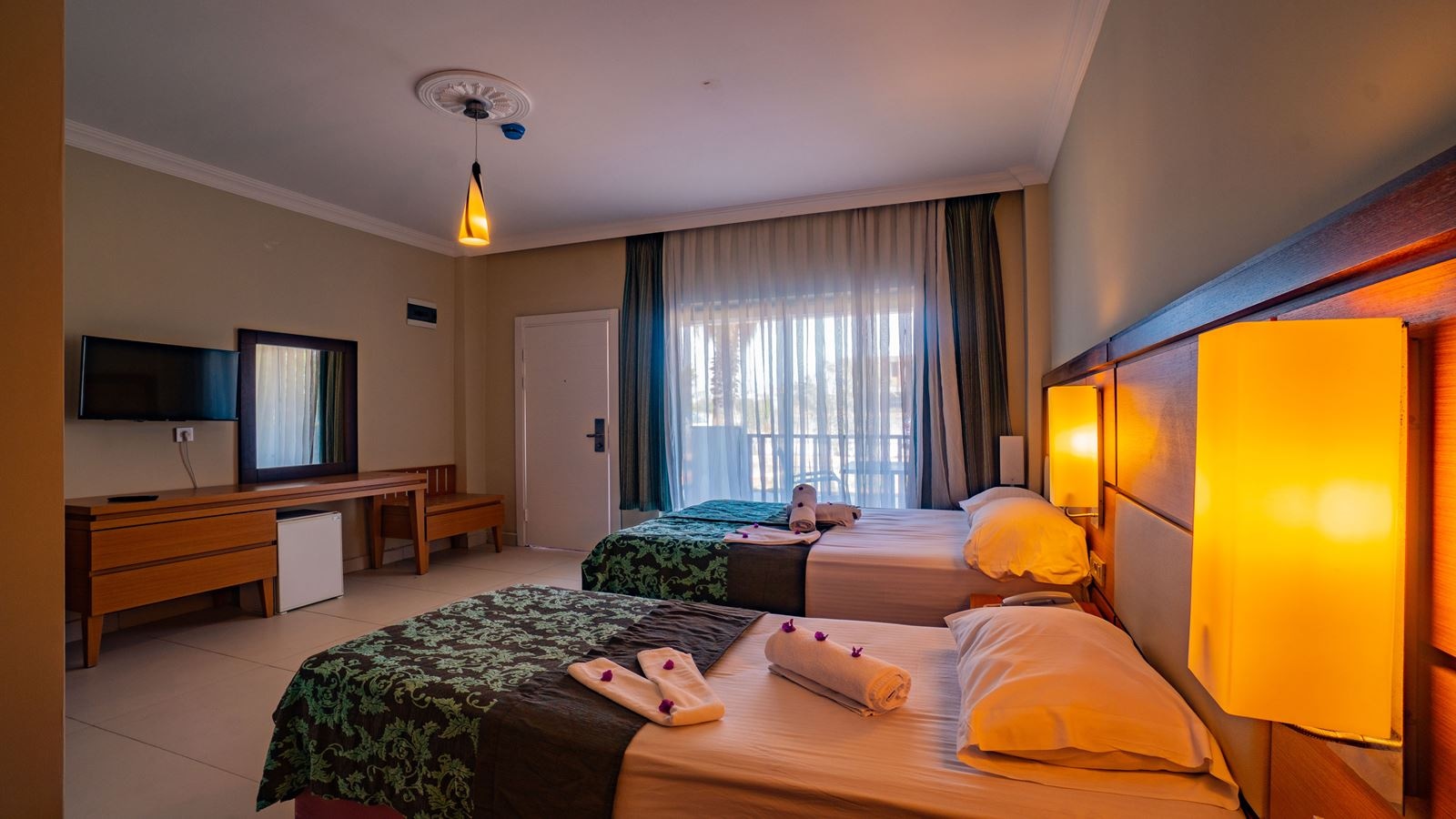 rooms-standard-large-room