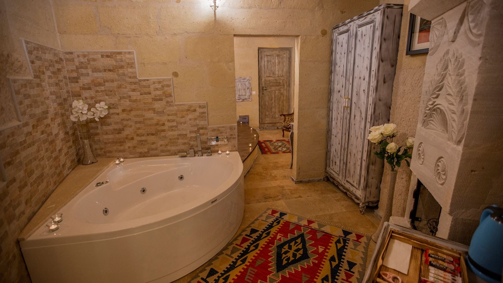 rooms-terasli-jakuzi-suit