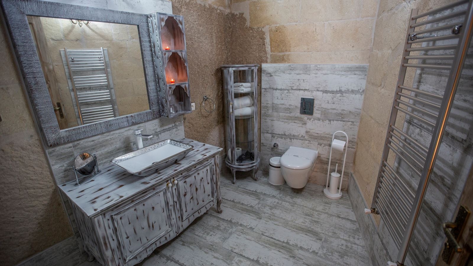 rooms-kaya-magara-suit