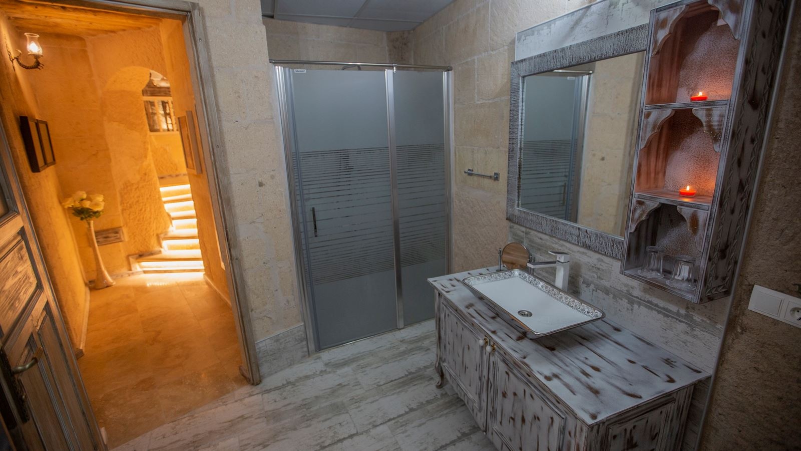 rooms-kaya-magara-suit