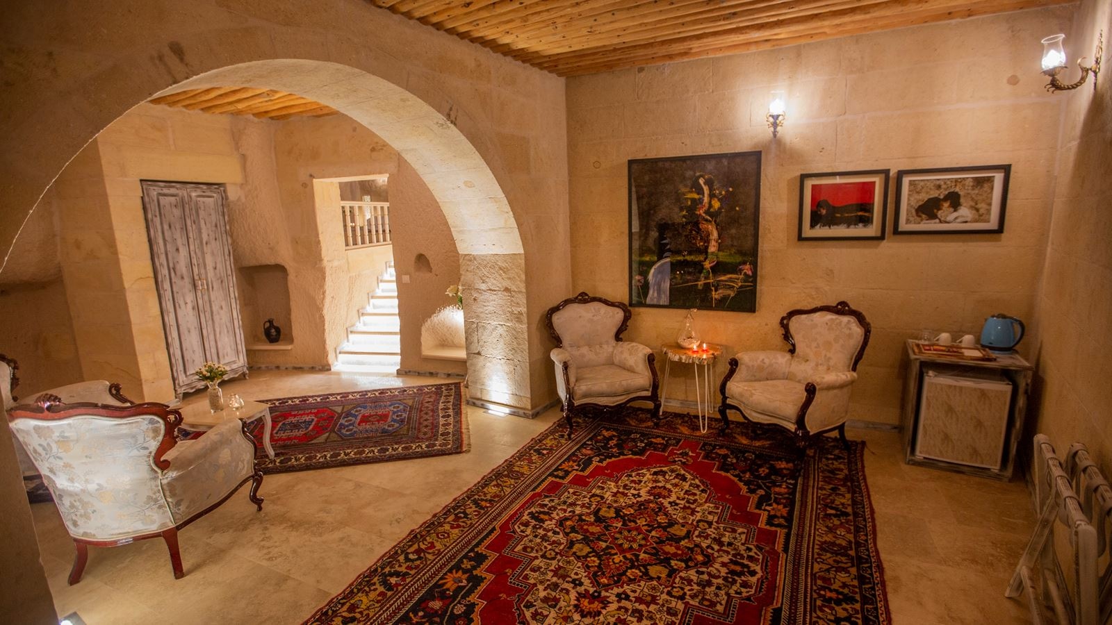 rooms-kaya-magara-suit