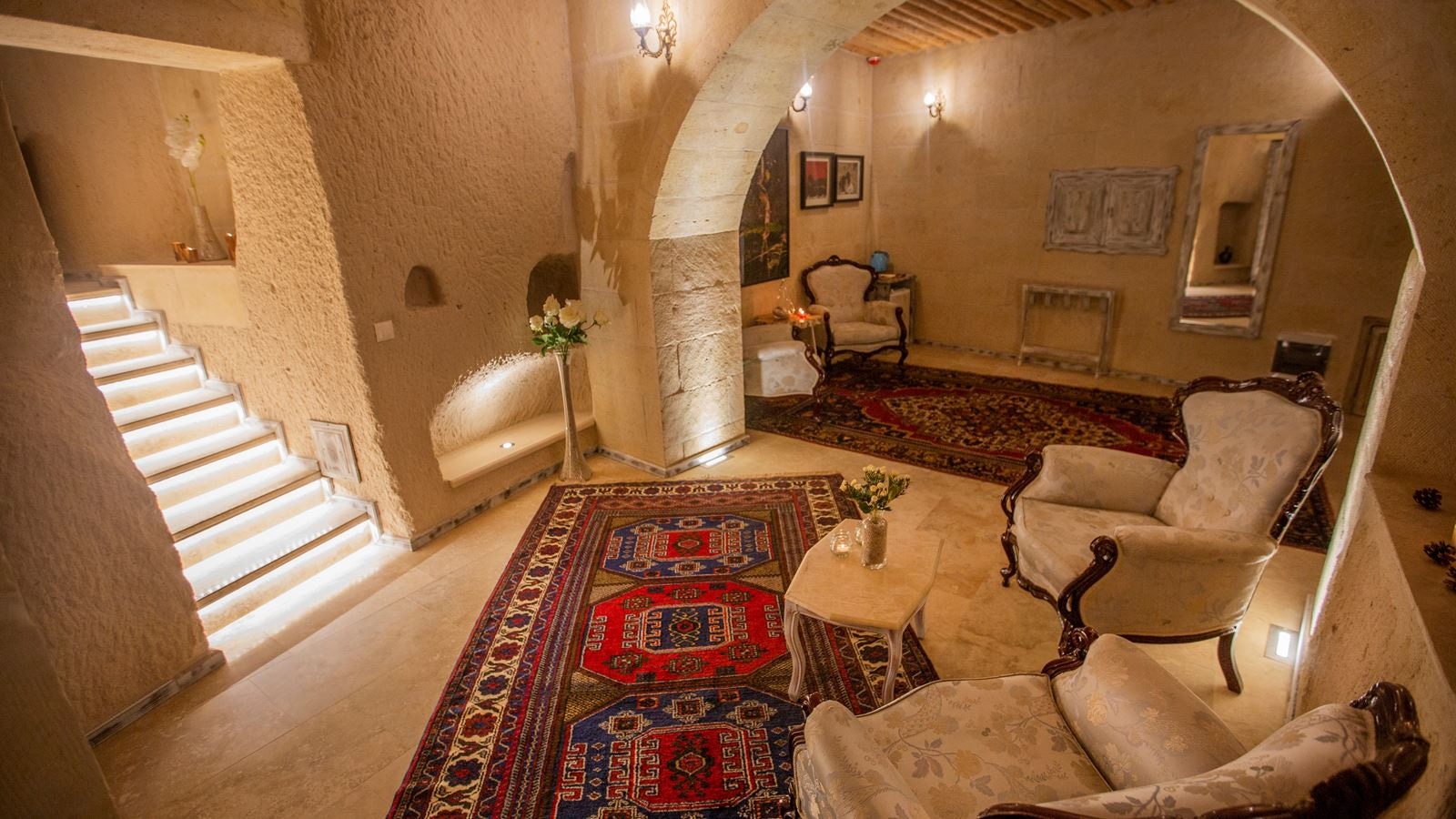 rooms-kaya-magara-suit