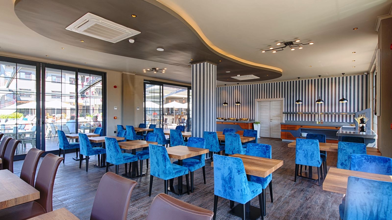 restaurants-mendos-garden-exclusive-restorant