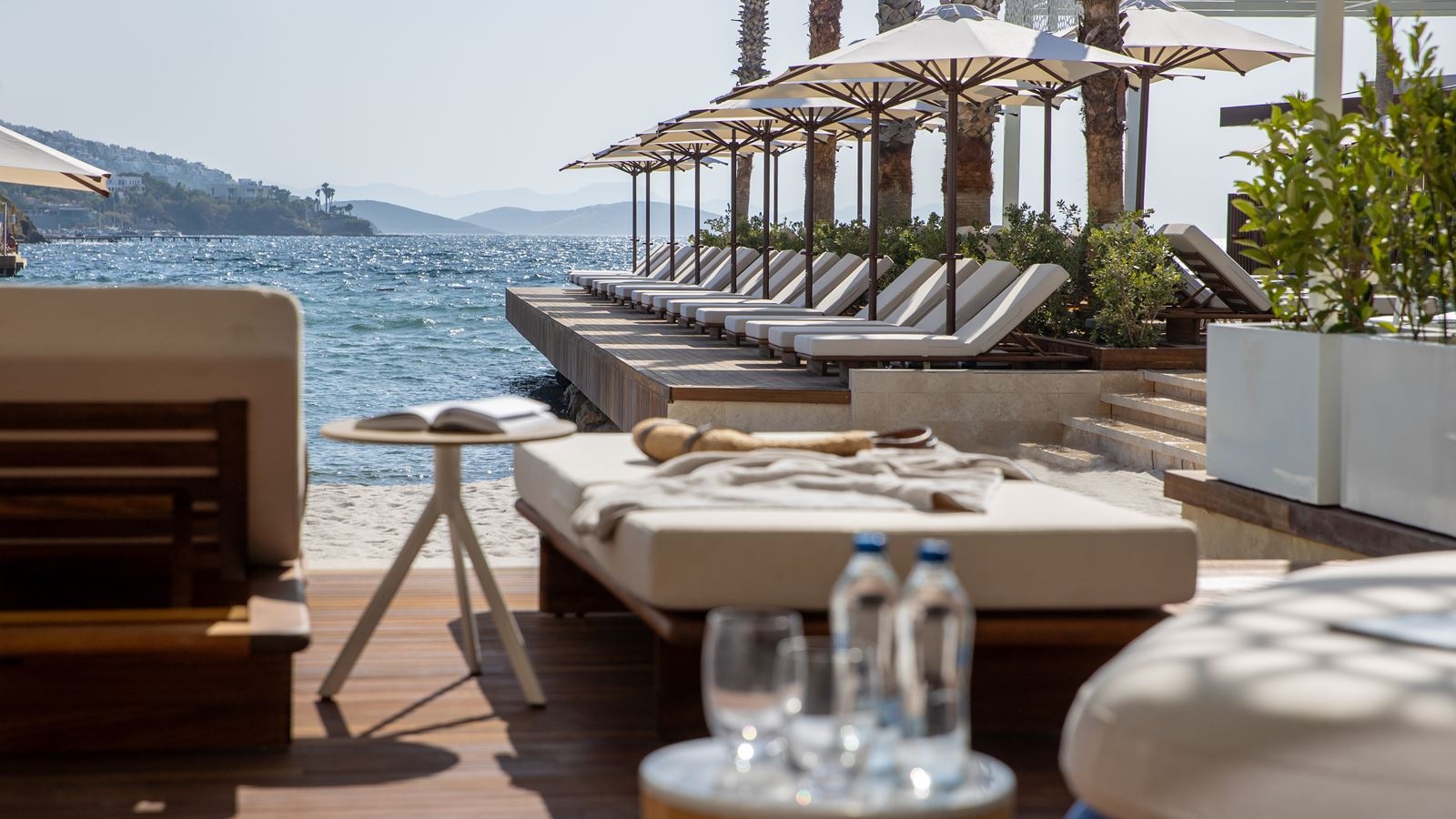 rooms-beachfront-panoramic-sea-view-suite