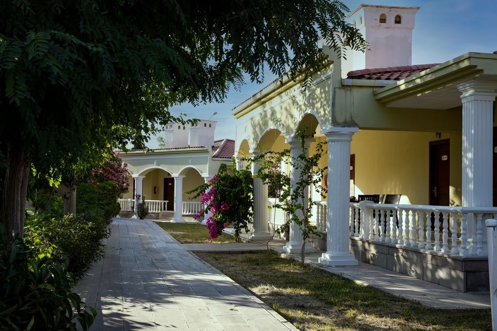 rooms-club-standard-room