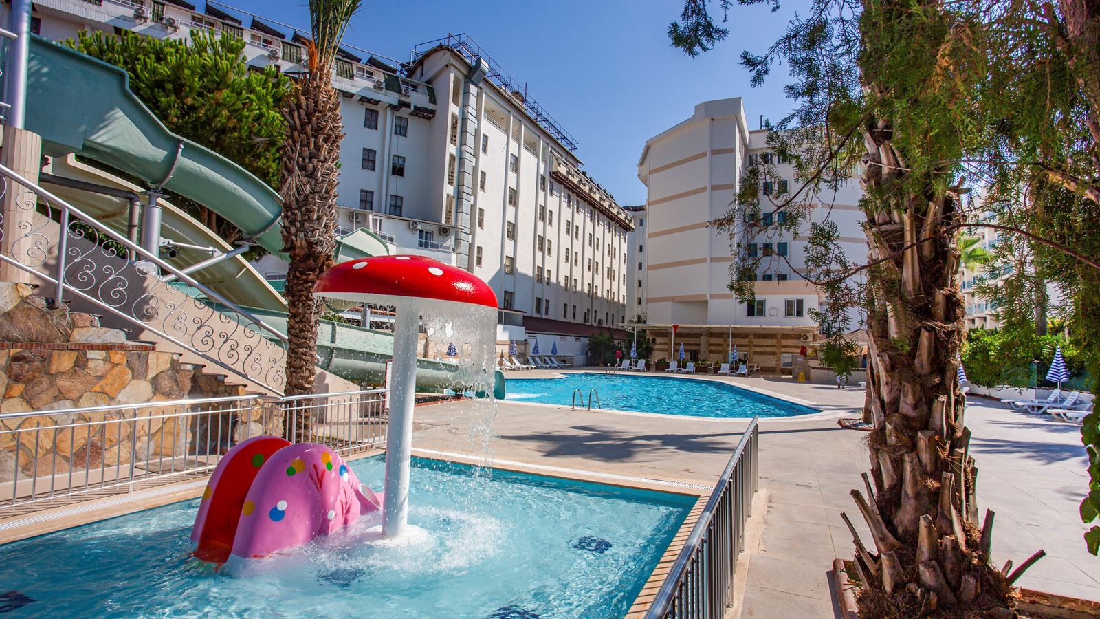 water-park-water-park