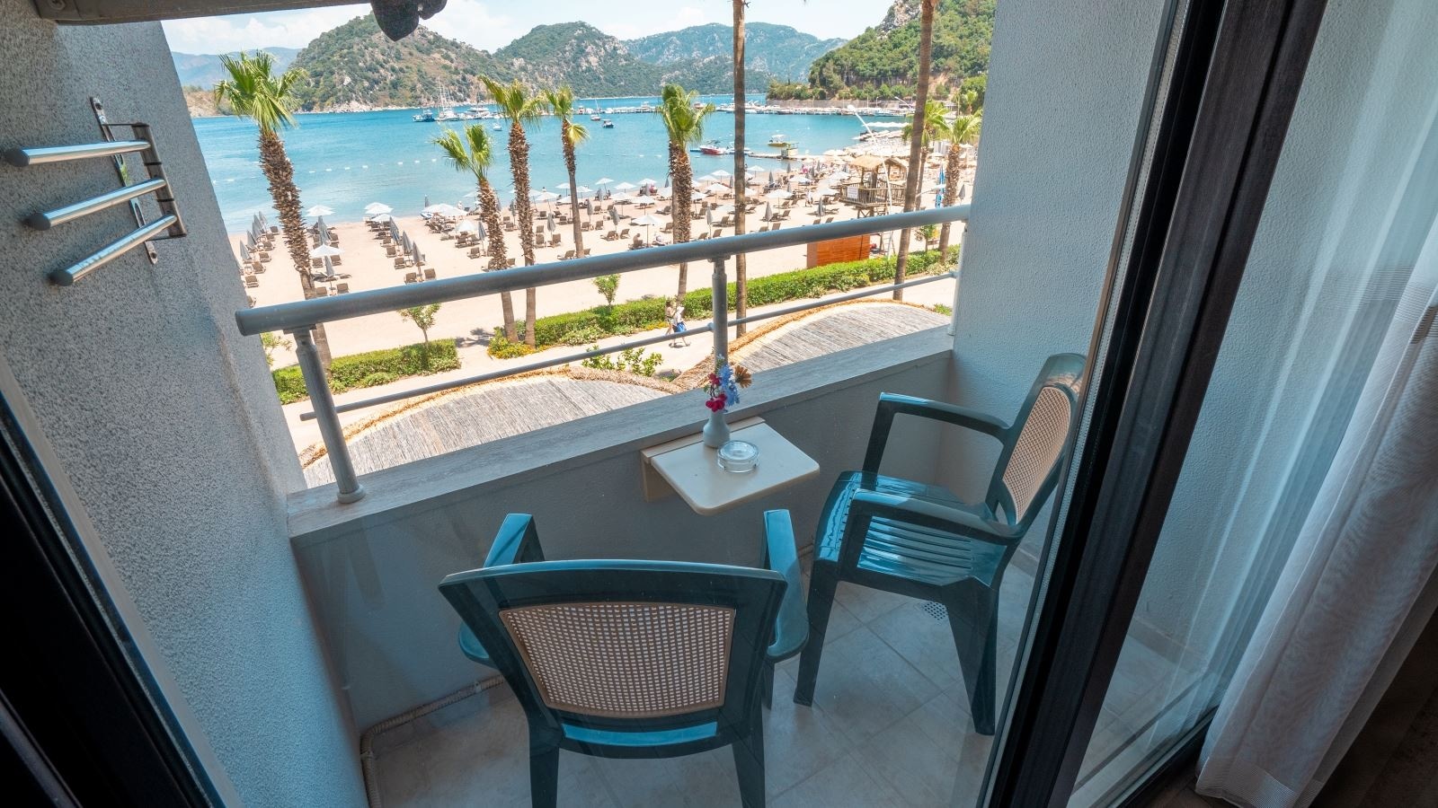 rooms-standard-room-sea-view