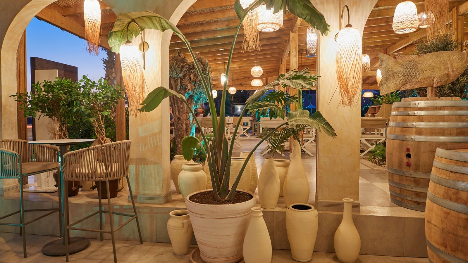 restaurants-main-restaurant