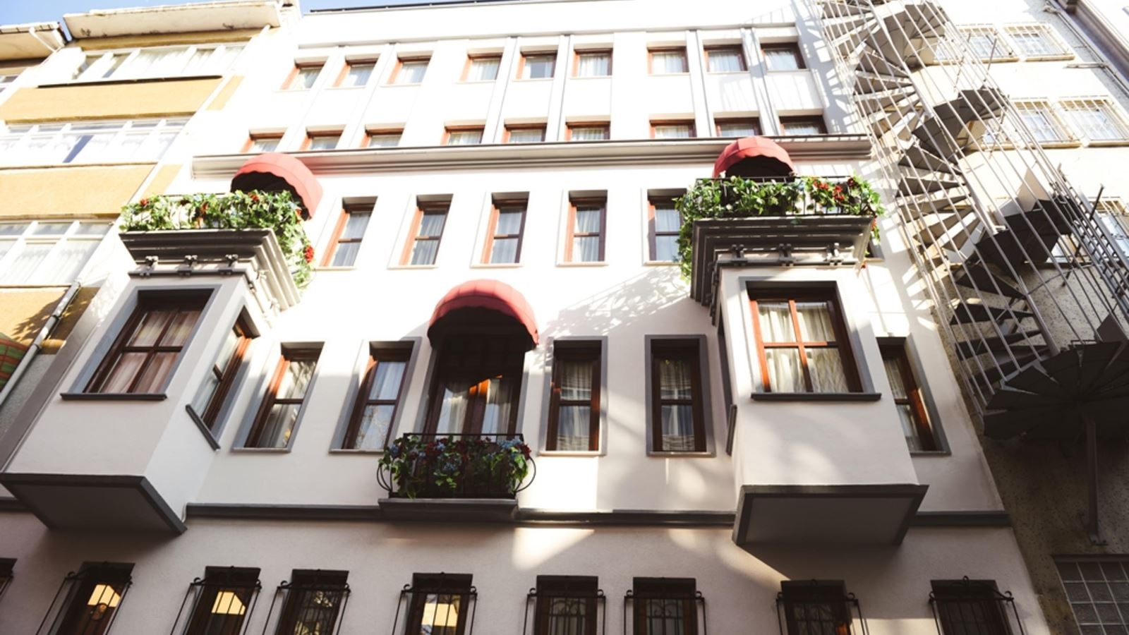 general-main-building