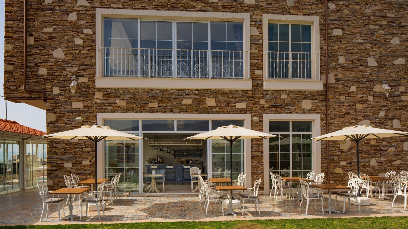 general-main-building