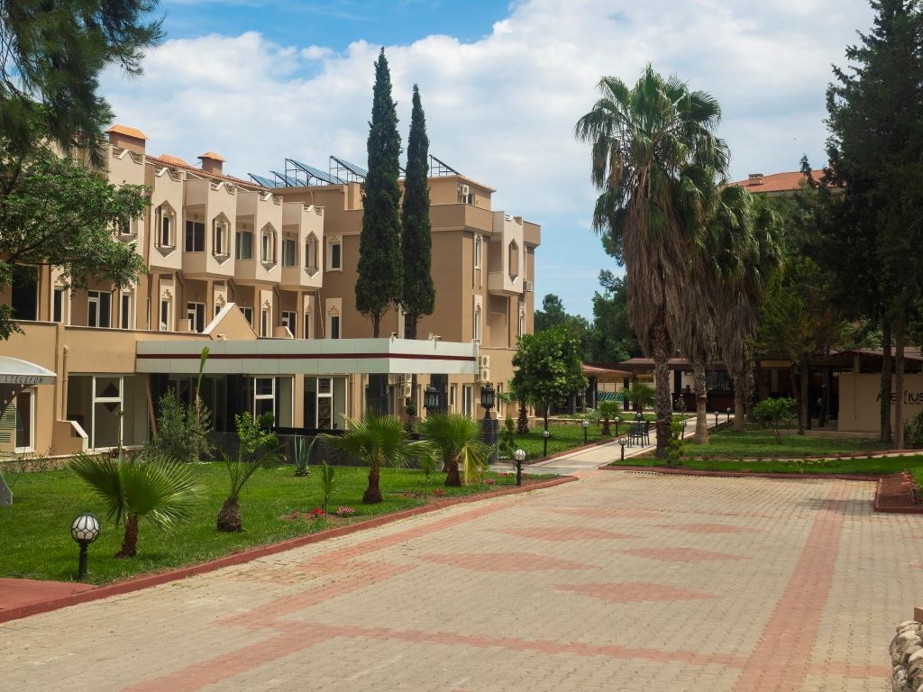 general-main-building