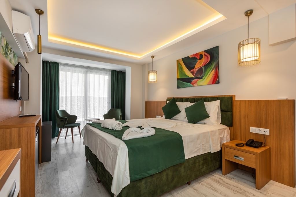 rooms-partial-sea-view