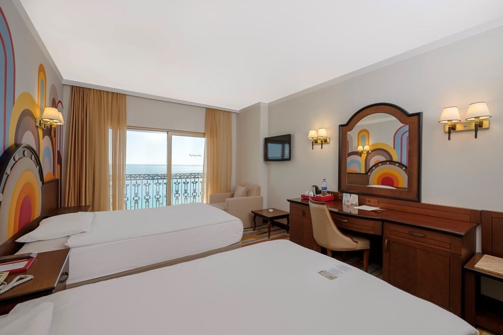 rooms-standart-deluxe-room-sea-view