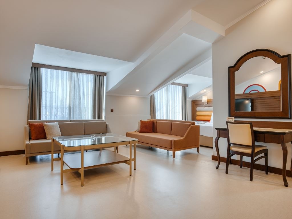 rooms-terrace-superior-room