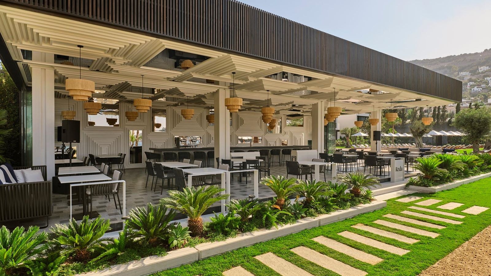 restaurants-roda-restaurant