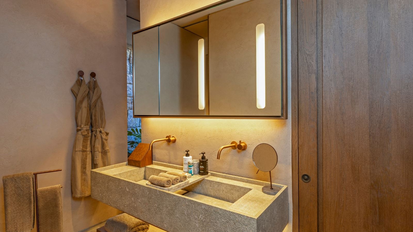 rooms-sunset-royal-villa