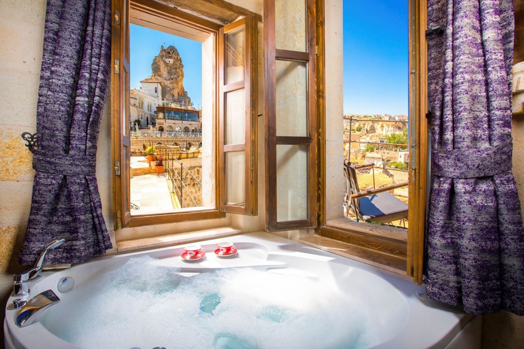 rooms-jacuzzi-junior-suit