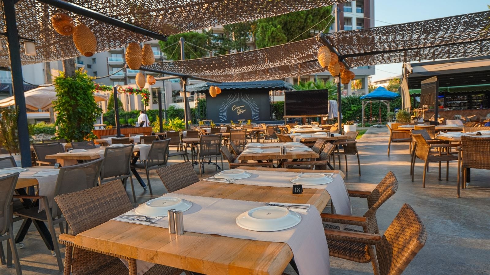 restaurants-a-la-carte-restautant