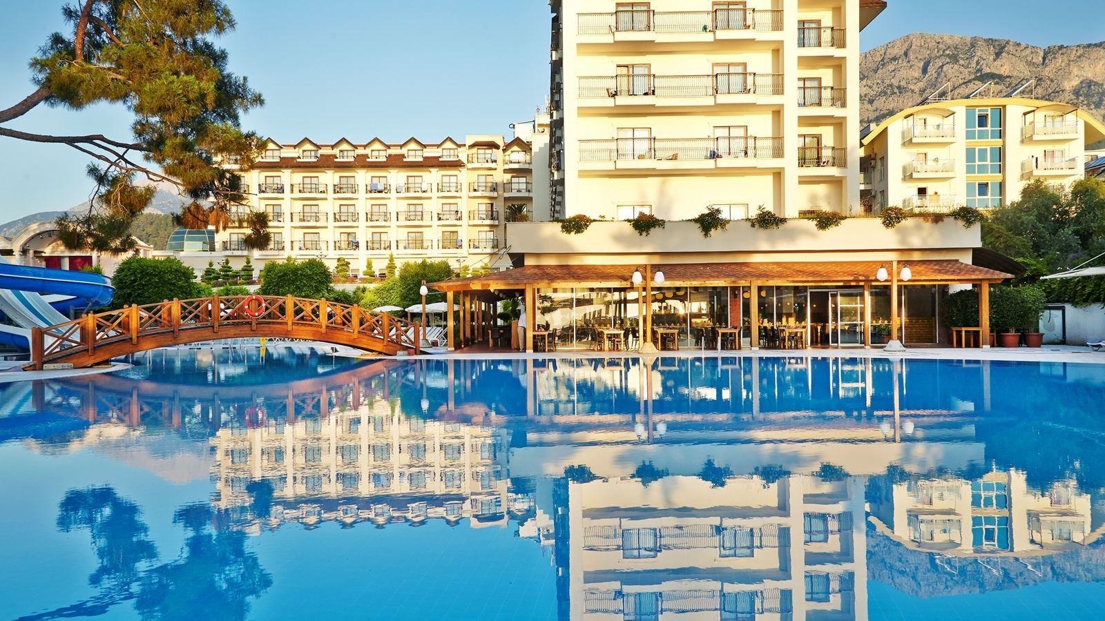 water-park-water-park