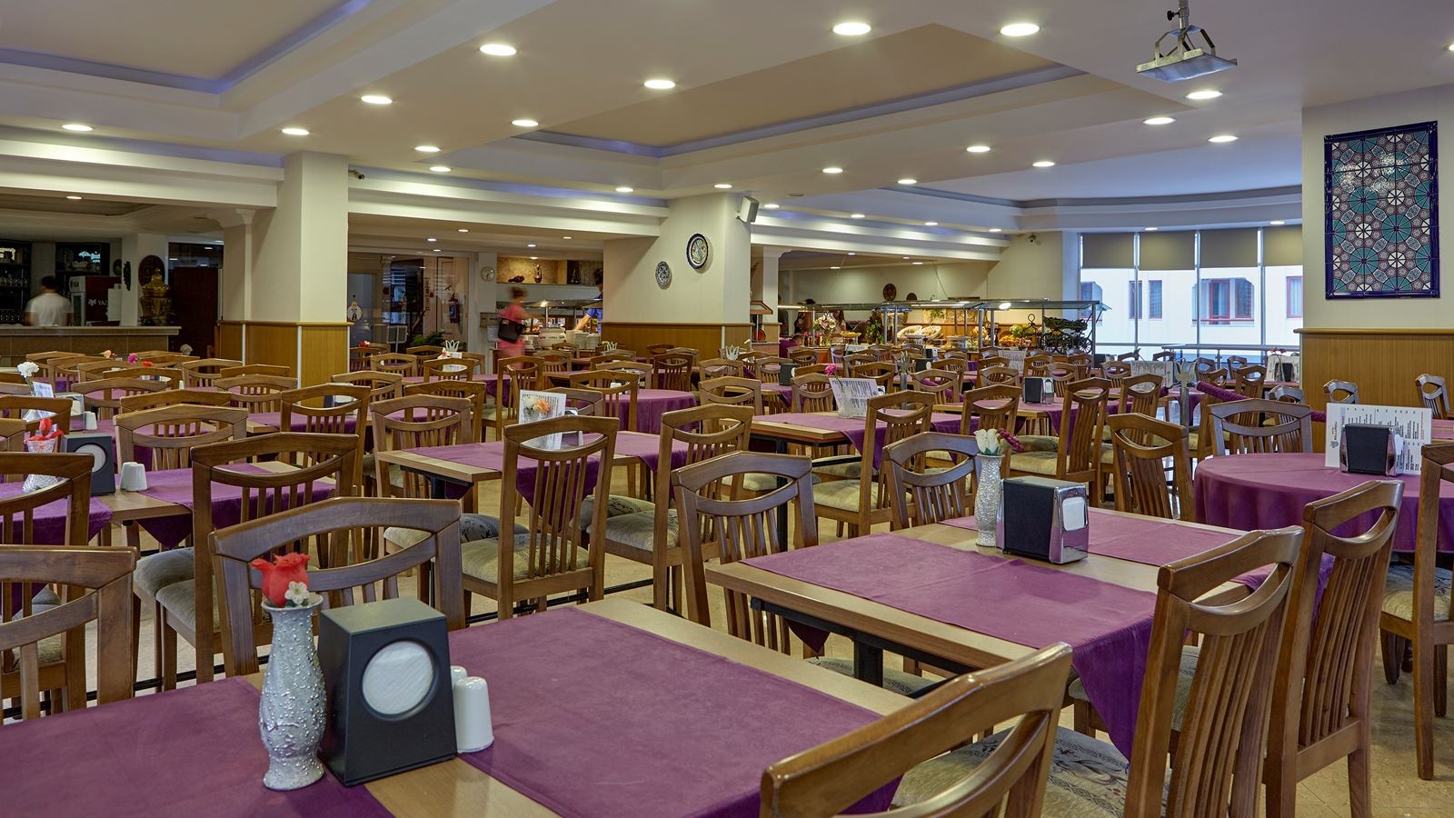 restaurants-main-restaurant