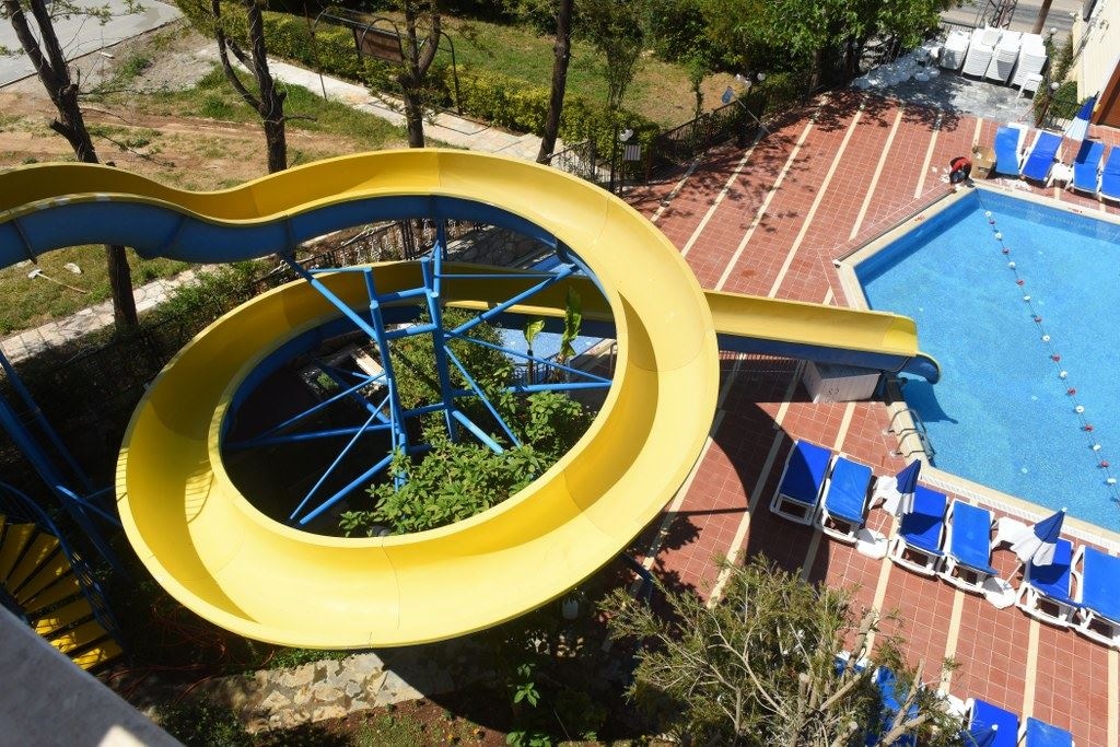 water-park-water-park