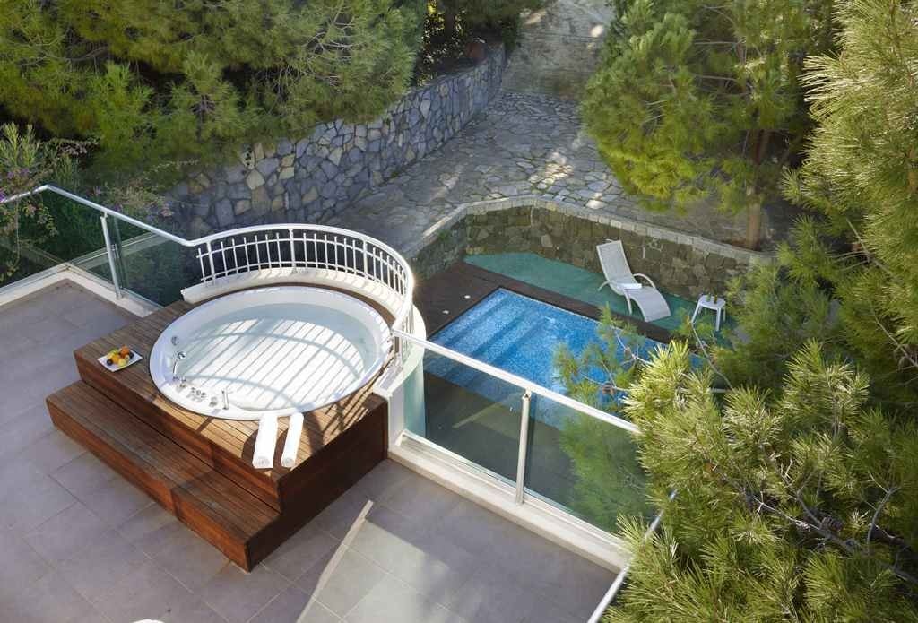 rooms-superior-terrace-suite-room