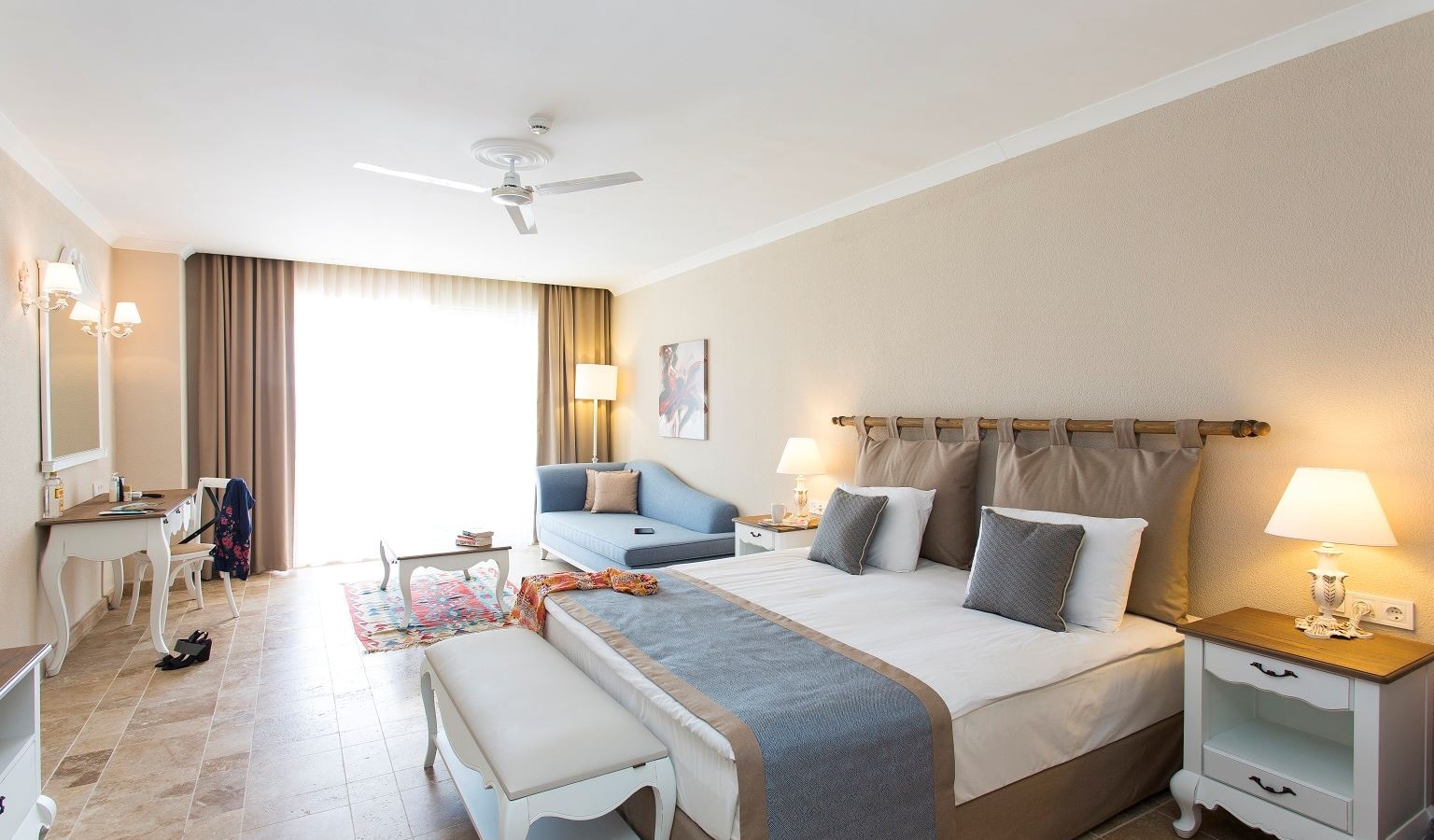 rooms-superior-side-sea-view-room