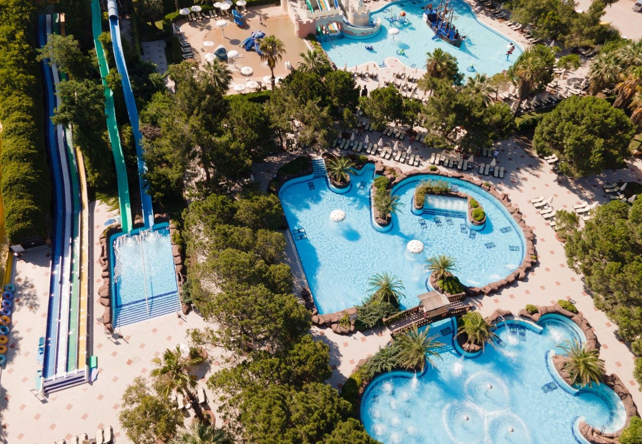 water-park-water-park