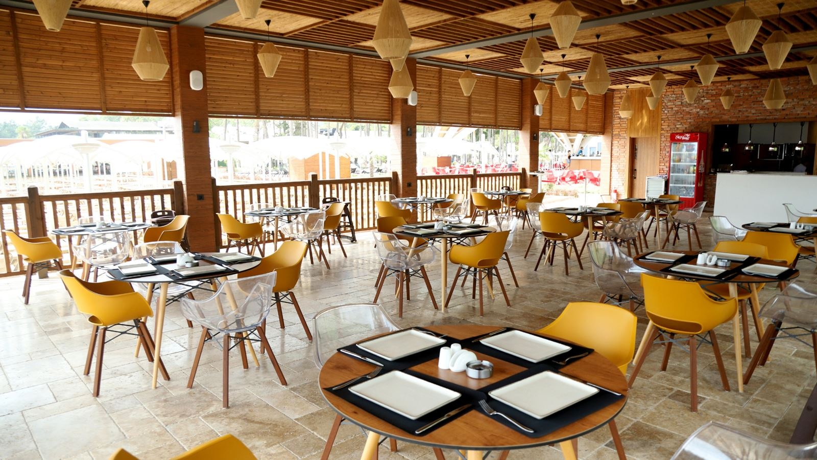 bars-tawana-lobby-bar