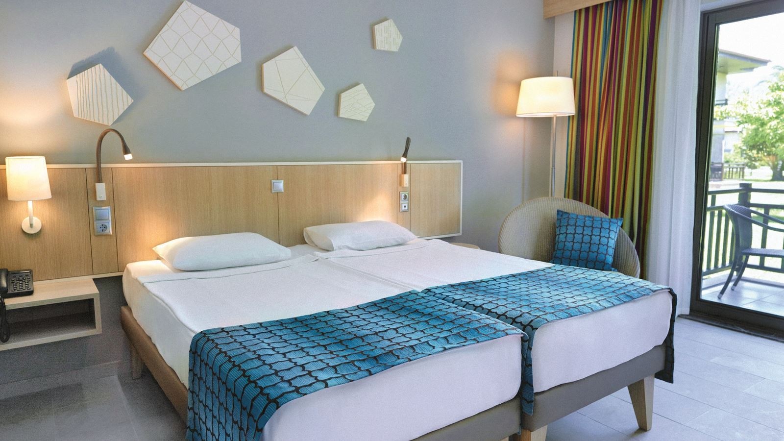 rooms-standard-land-view